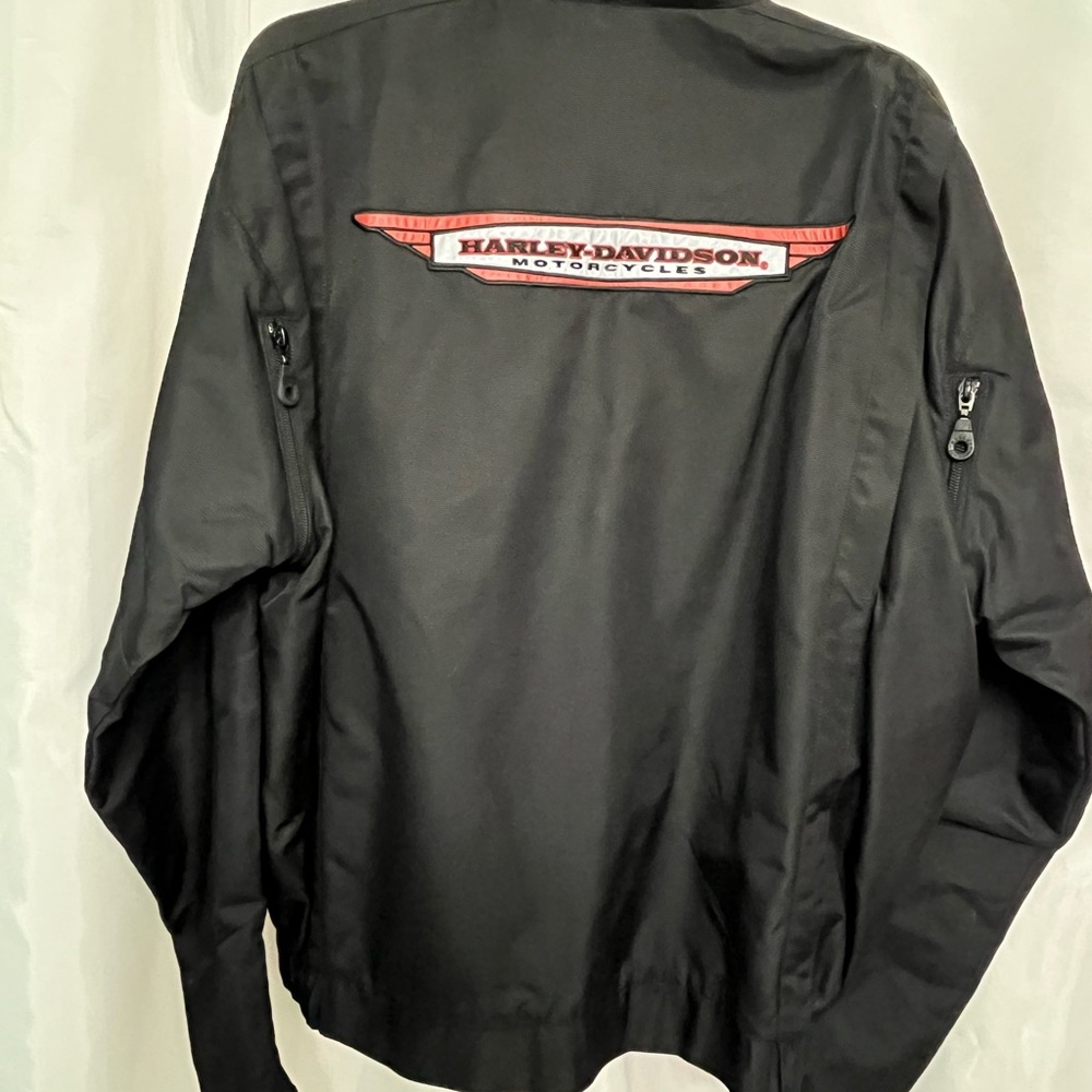 Harley Davidson Jacket - Picture 2 of 16